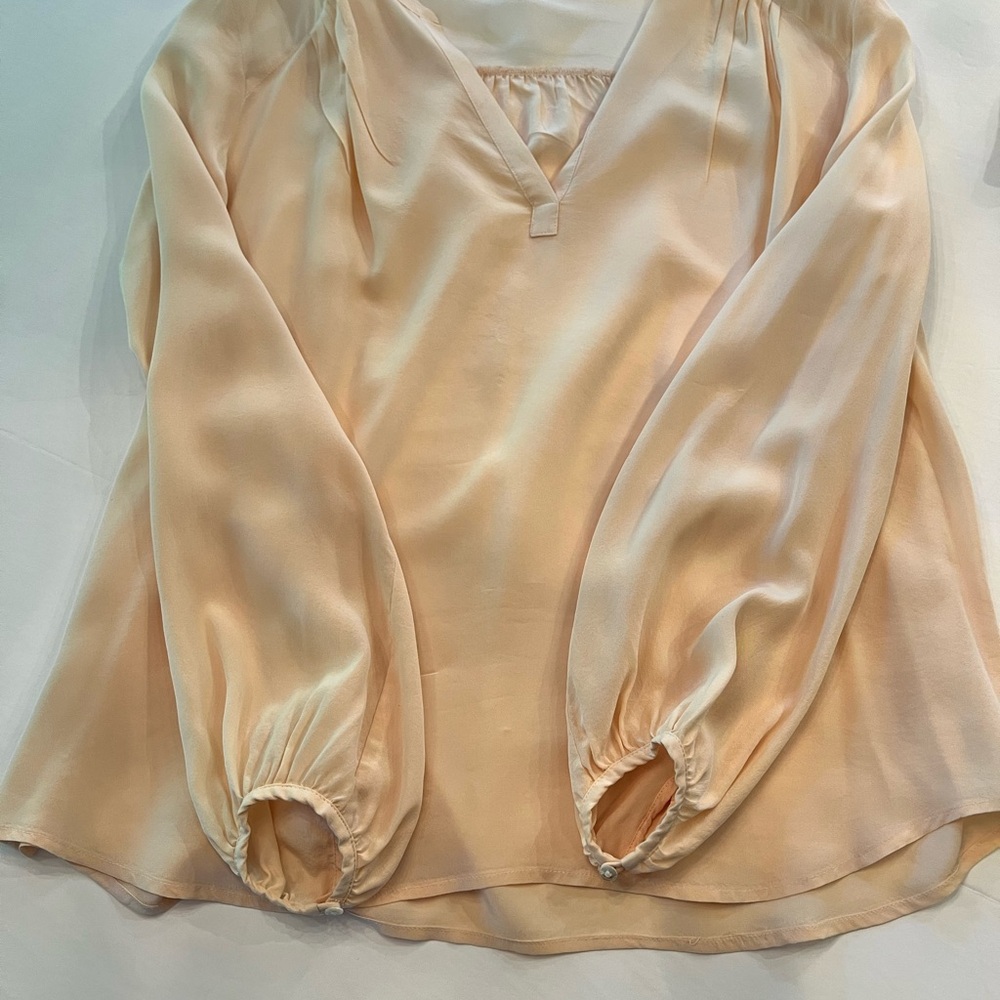 Light and airy, silk blouse tunic. - Picture 4 of 6